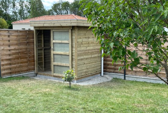 Abri de jardin en bois - Vintage